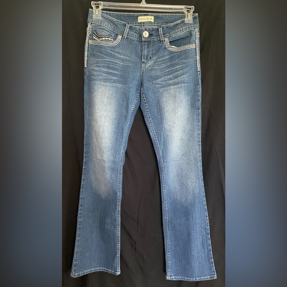 Gasoline Brand boot cut blue jeans, stretch material, Sz. 7. Like New. - Picture 5 of 8